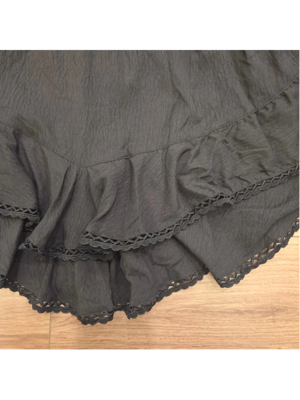DEFZEAL women's Black Ruffled Skort size XL